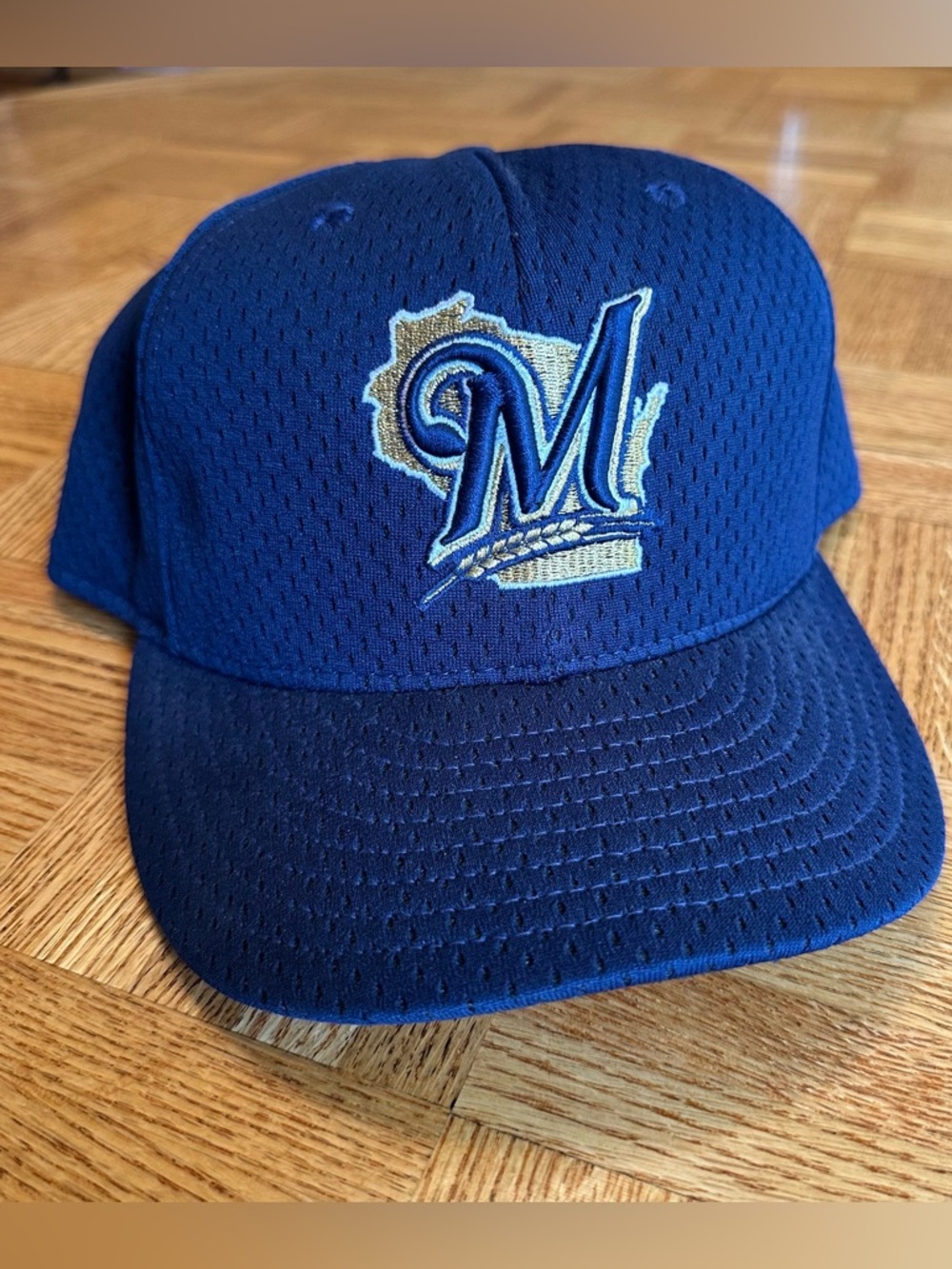 Milwaukee Brewers New Era Cap size 8